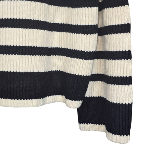 BlankNYC Turn-Neck Peak Hour Striped Sweater Ivory Black NWT Size Small - Picture 6 of 16